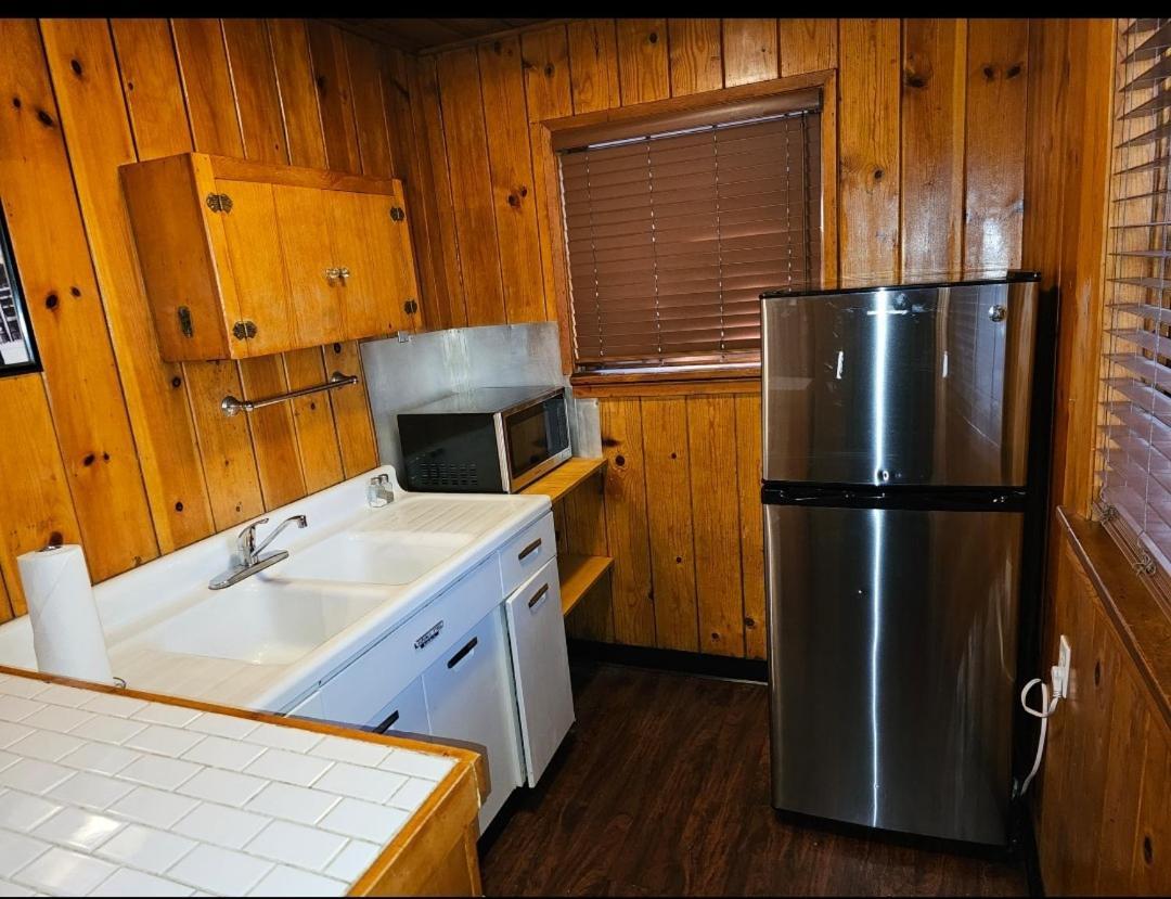 Holiday Haus แมมมอธ เลกส์ ภายนอก รูปภาพ