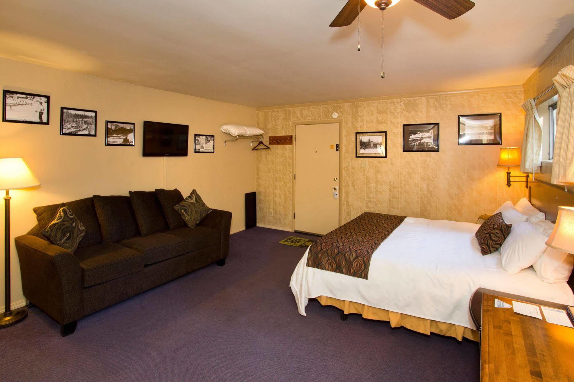 Holiday Haus แมมมอธ เลกส์ ภายนอก รูปภาพ